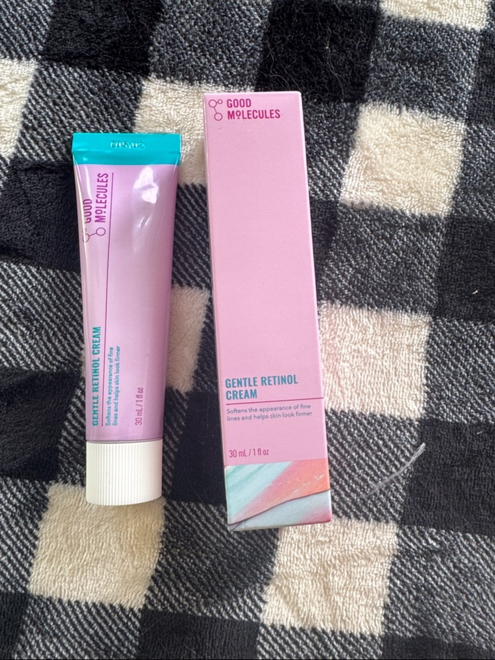 Good Molecules Gentle Retinol Cream - Pink | Women Skincare Moisturizer